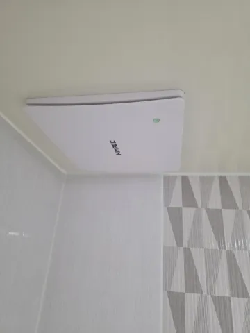 새로 교체된 화장실 천장 환기팬